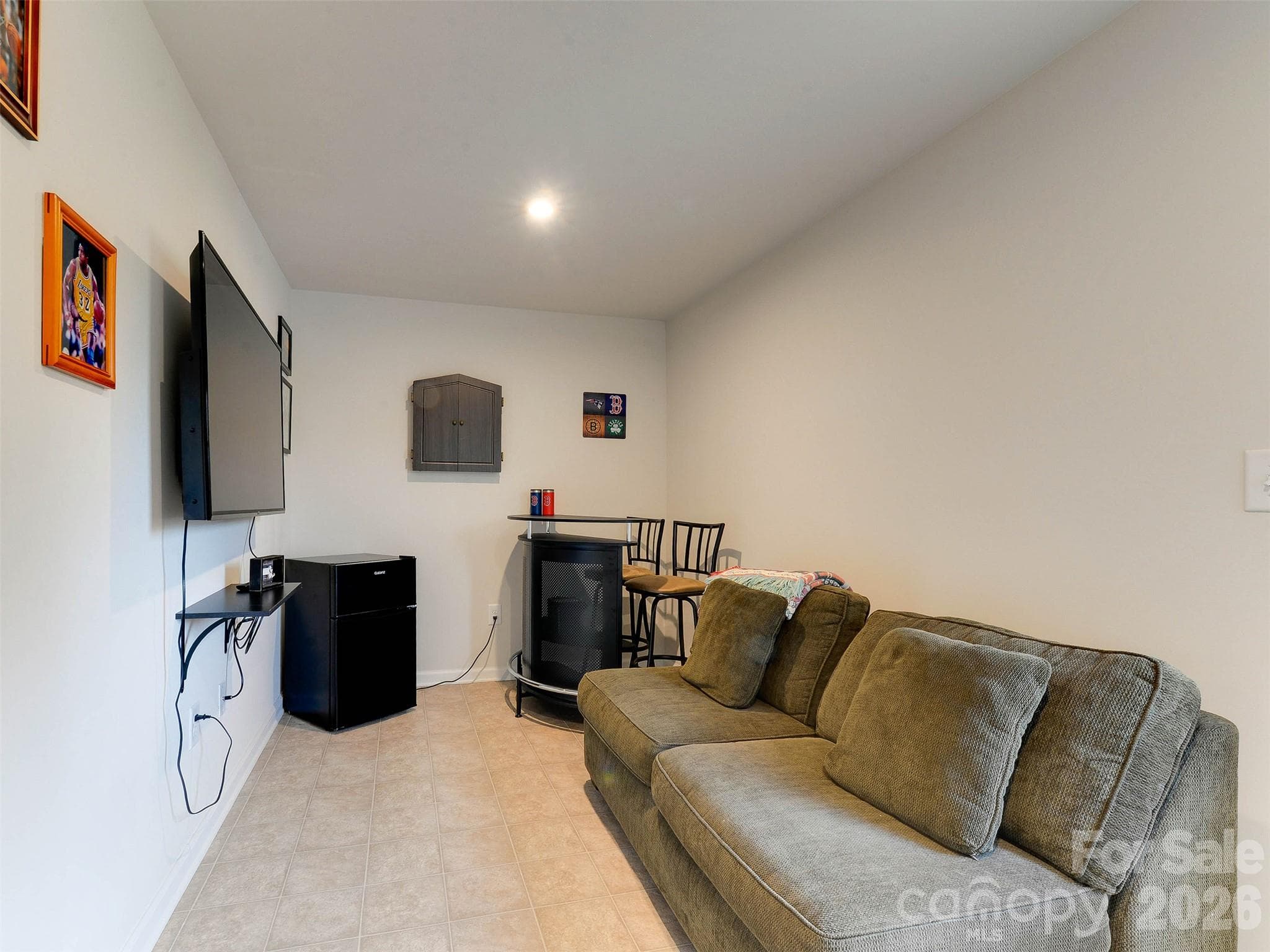 Townhouse at 6105 Cutwater Circle, Charlotte, photo 7 of 41