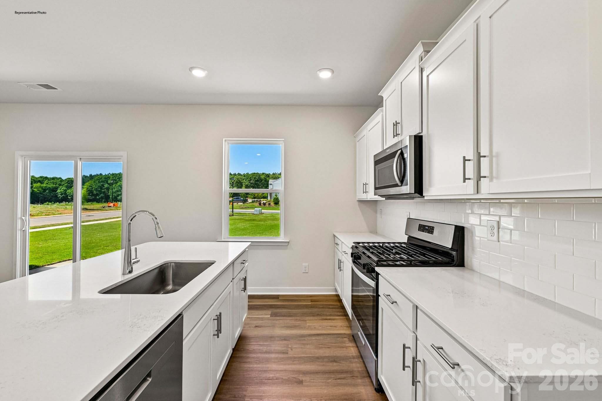 Single Family Residence at 475 Frozen Dream Drive, Salisbury, photo 9 of 23