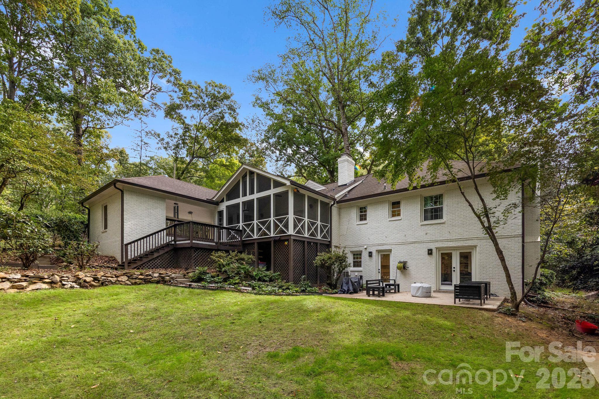 Single Family Residence at 4015 Oldfield Road, Charlotte, photo 37 of 48