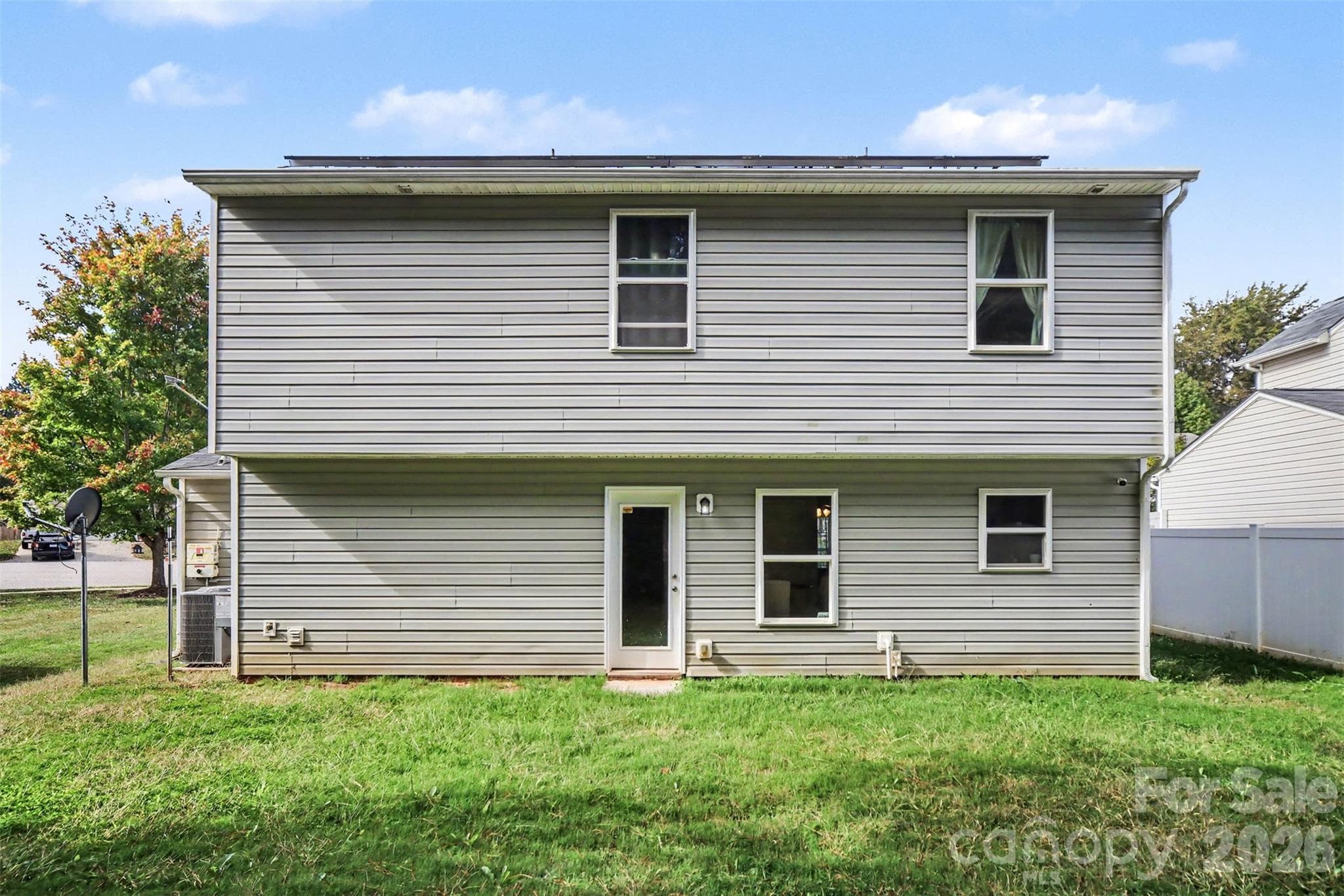 Single Family Residence at 137 Oliver Street, York, photo 23 of 26