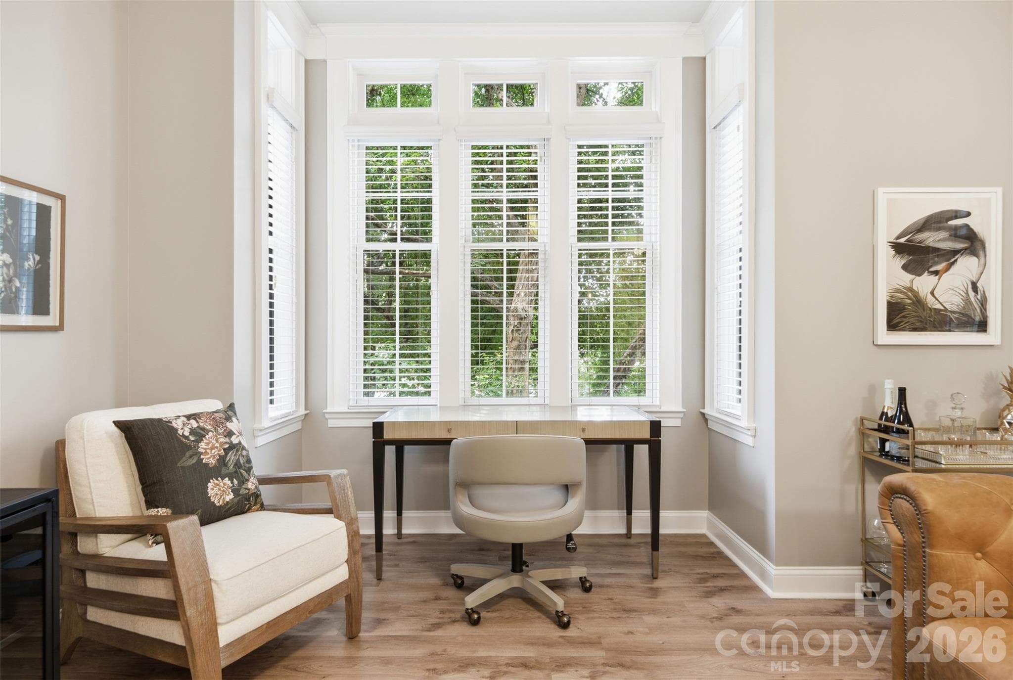 Condominium at 2810 Selwyn Avenue, Charlotte, photo 3 of 28