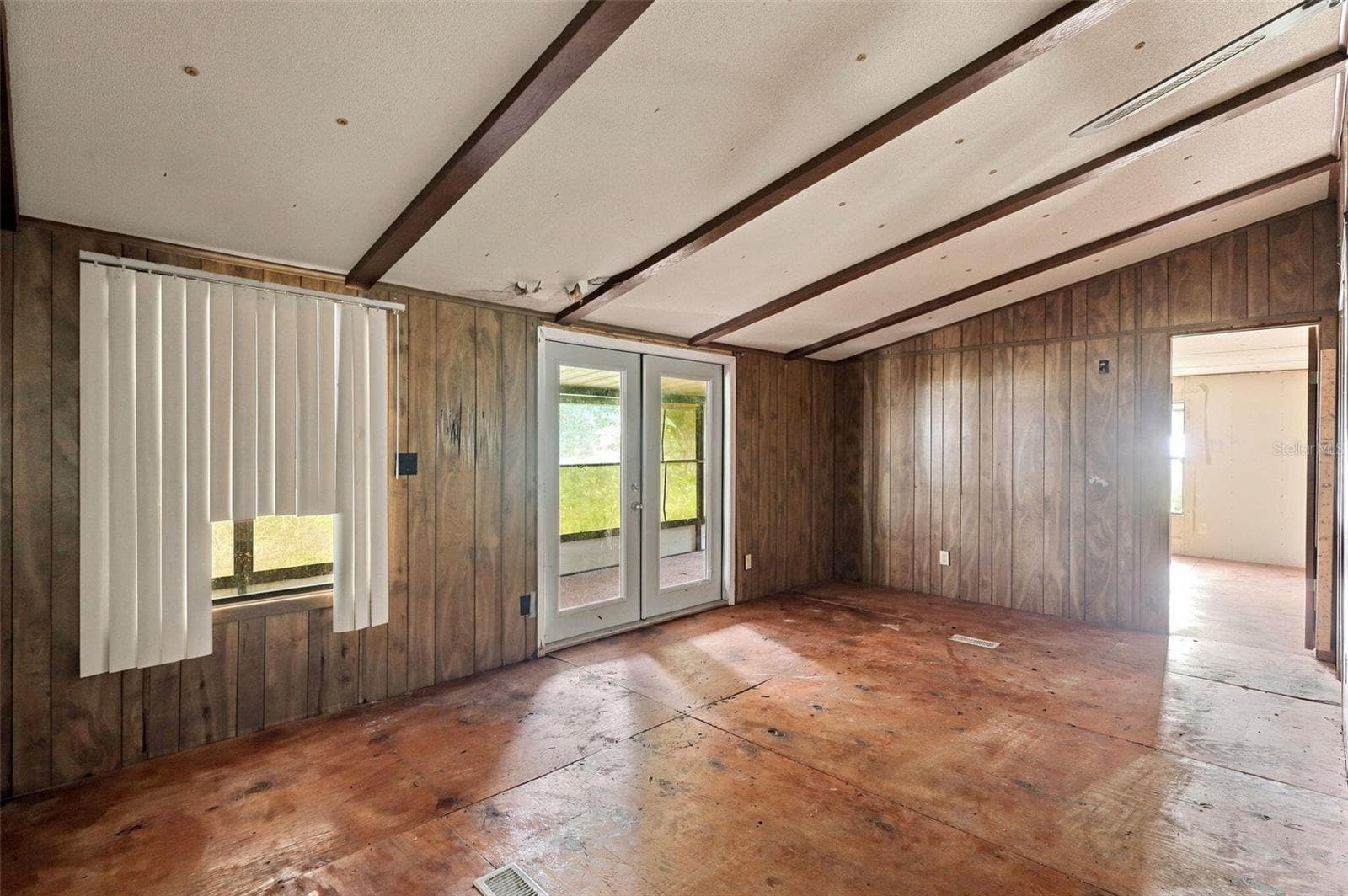 Manufactured Home at 8946 SW 33RD CT, OCALA, photo 4 of 50