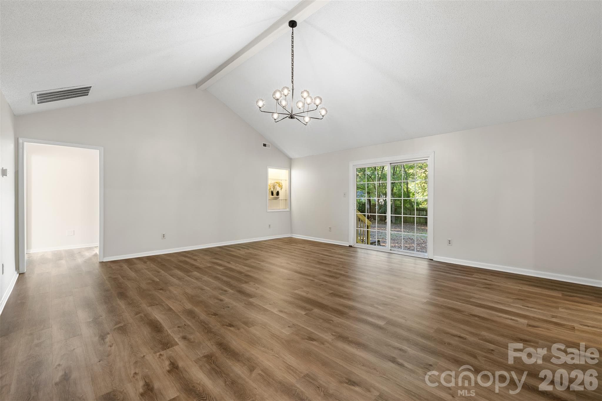 Single Family Residence at 1312 Newfound Hollow Drive, Charlotte, photo 7 of 33