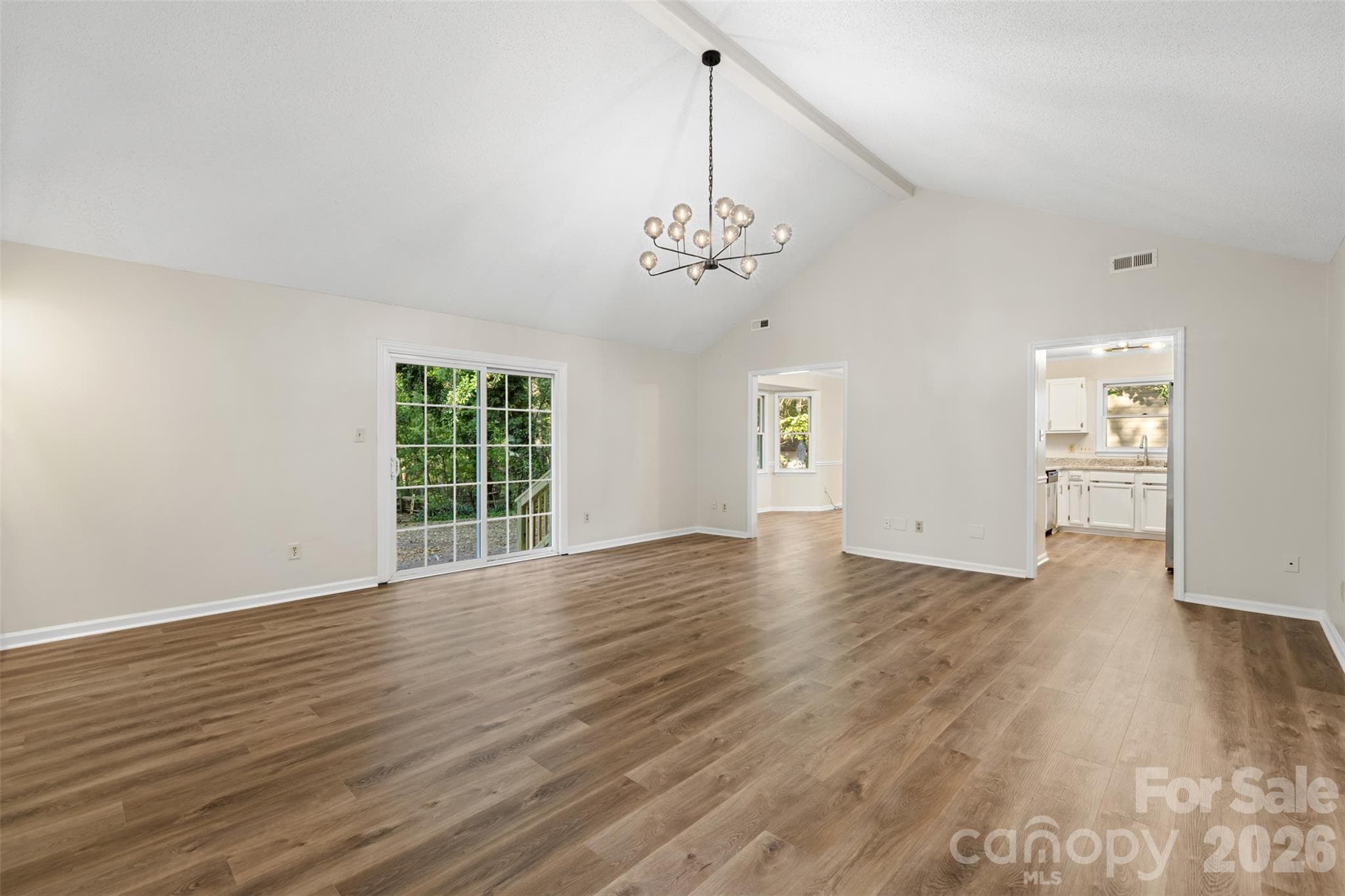 Single Family Residence at 1312 Newfound Hollow Drive, Charlotte, photo 8 of 33