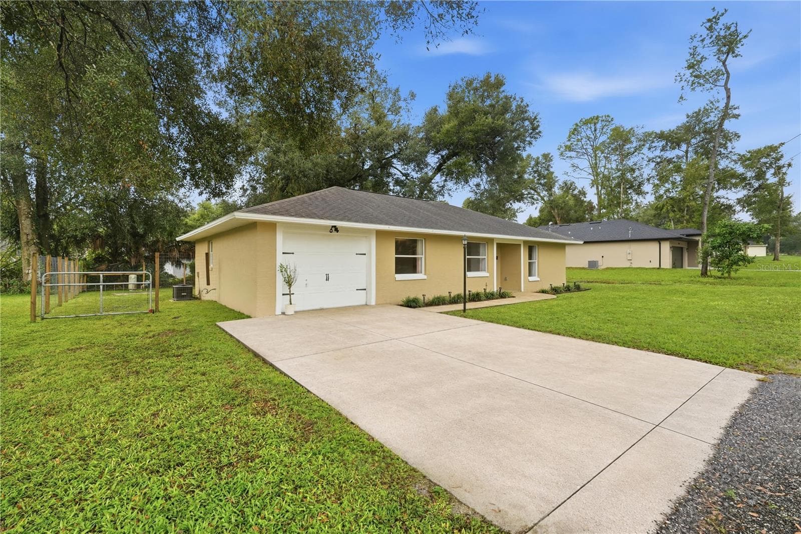 Single Family Residence at 1160 7TH ST, ORANGE CITY, photo 2 of 47