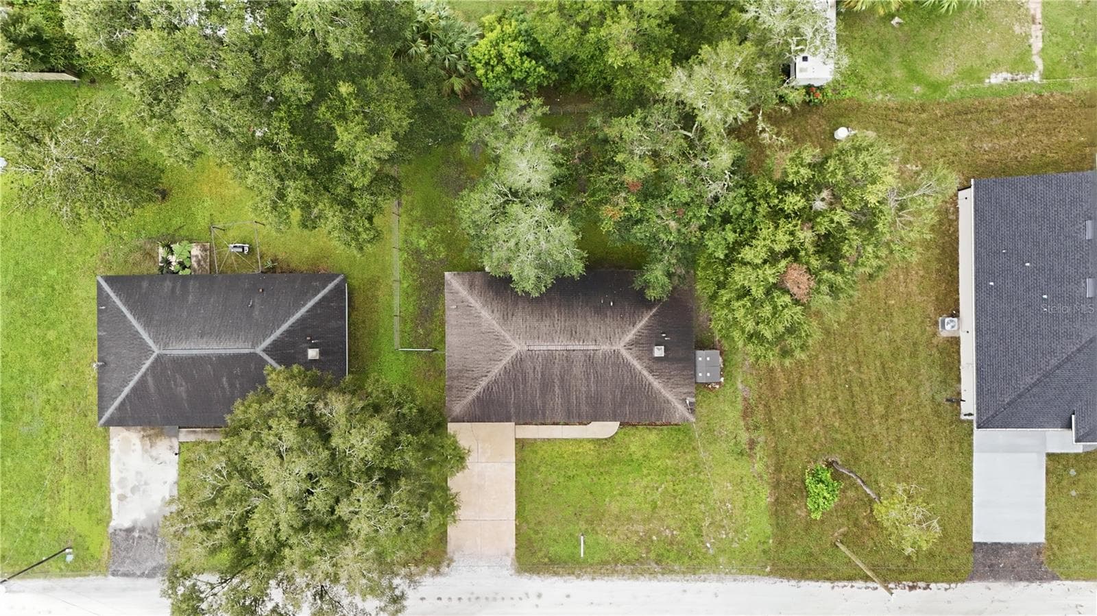 Single Family Residence at 1160 7TH ST, ORANGE CITY, photo 38 of 47