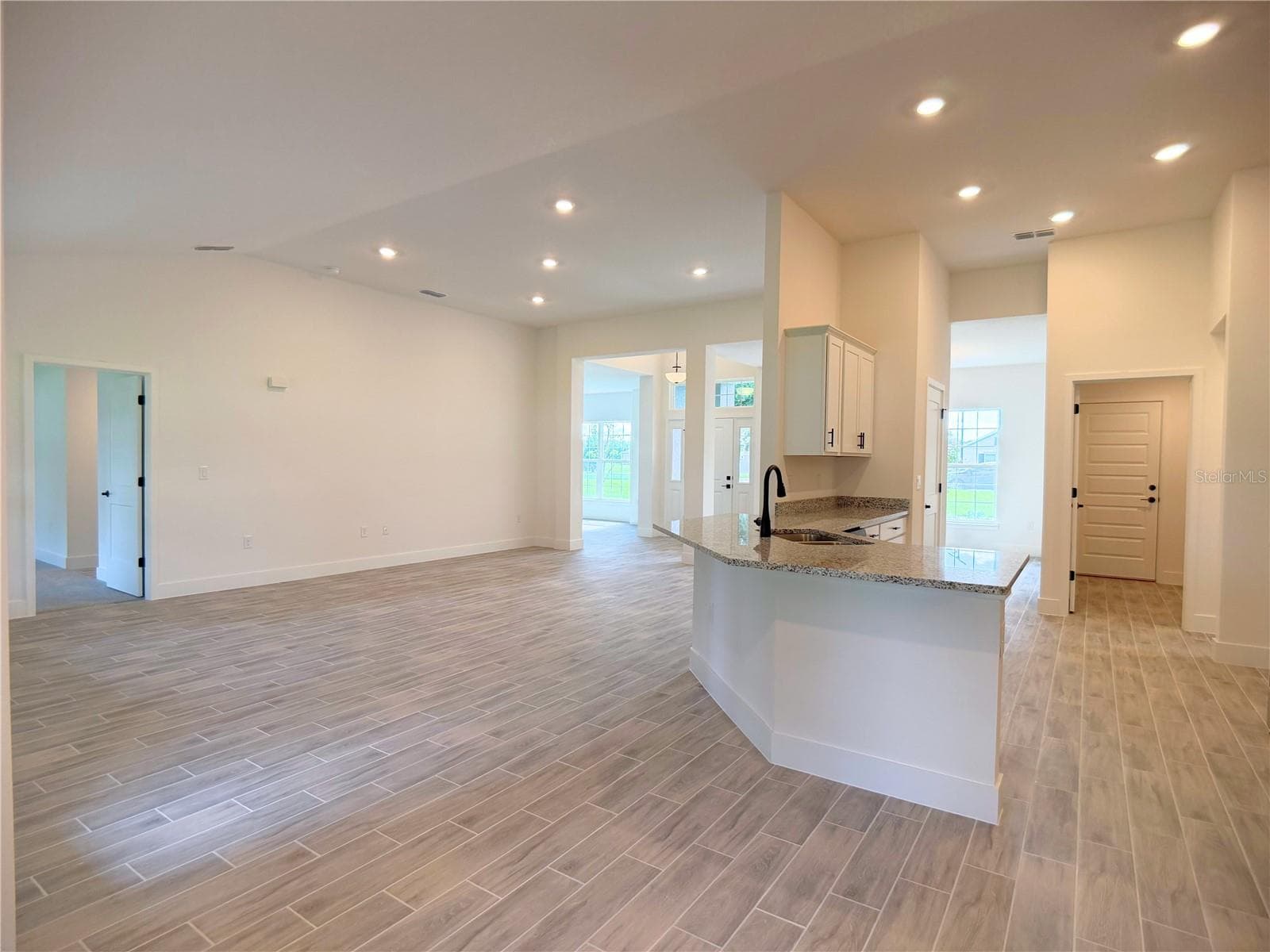 Single Family Residence at 36861 HIDDEN VIEW CIR, DADE CITY, photo 13 of 77