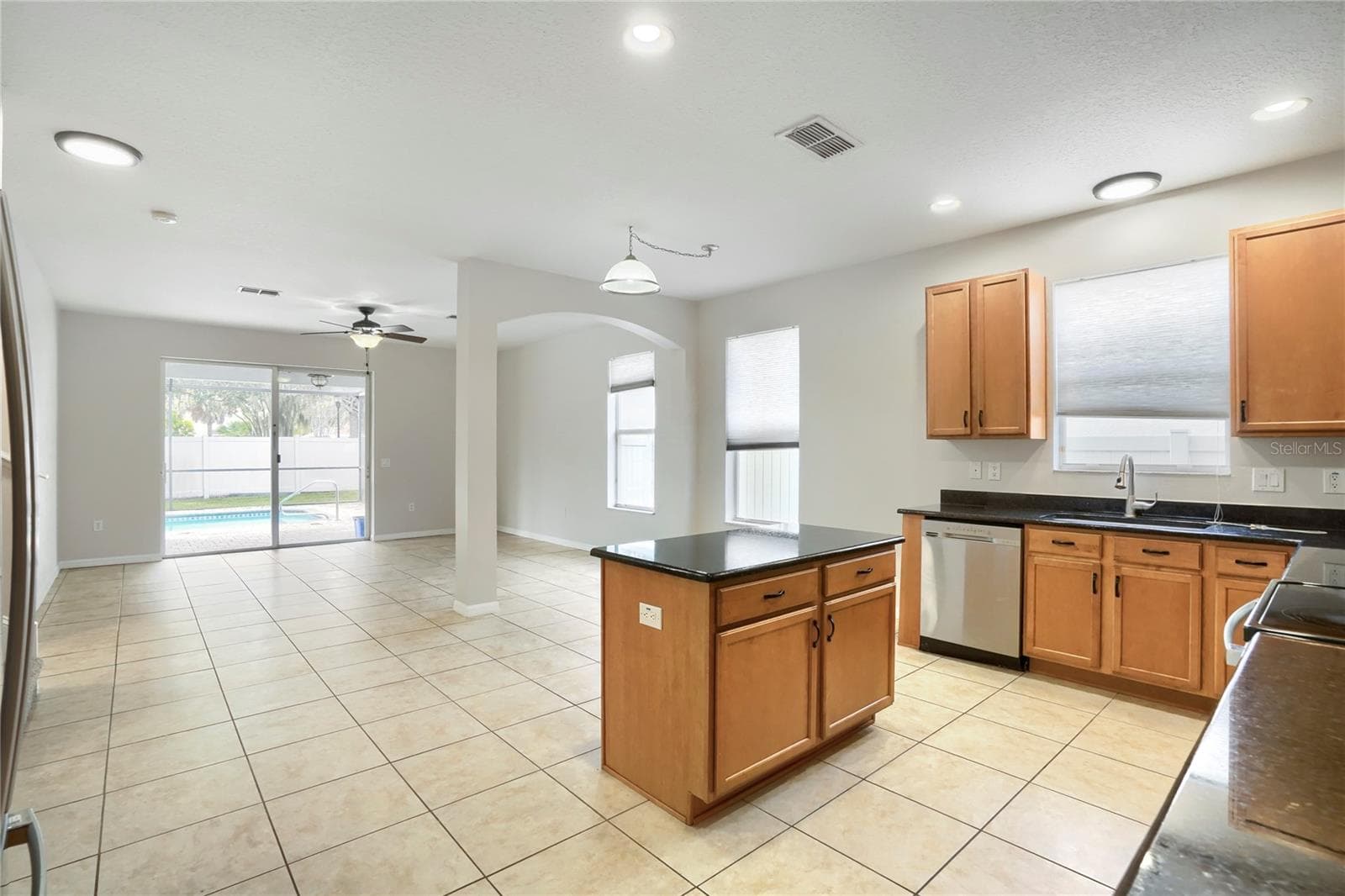 Kitchen - 15479 LONG CYPRESS DR, RUSKIN