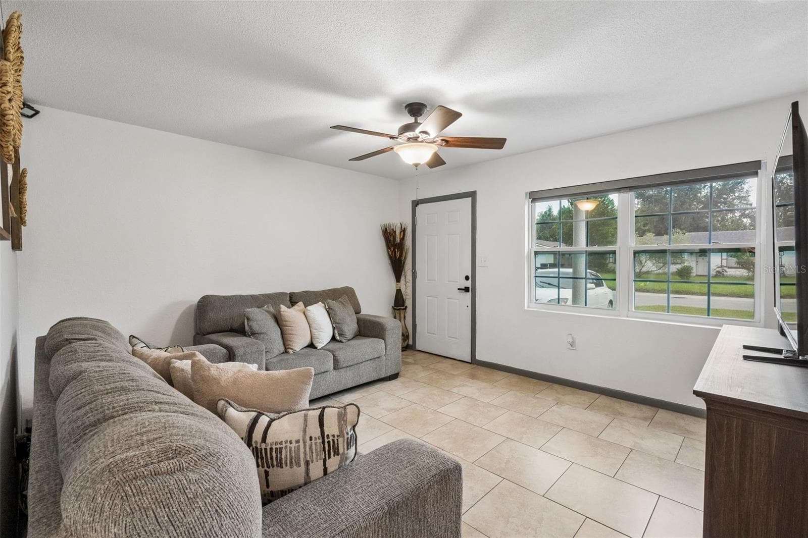 Single Family Residence at 6337 LIDO CT, ORLANDO, photo 3 of 17