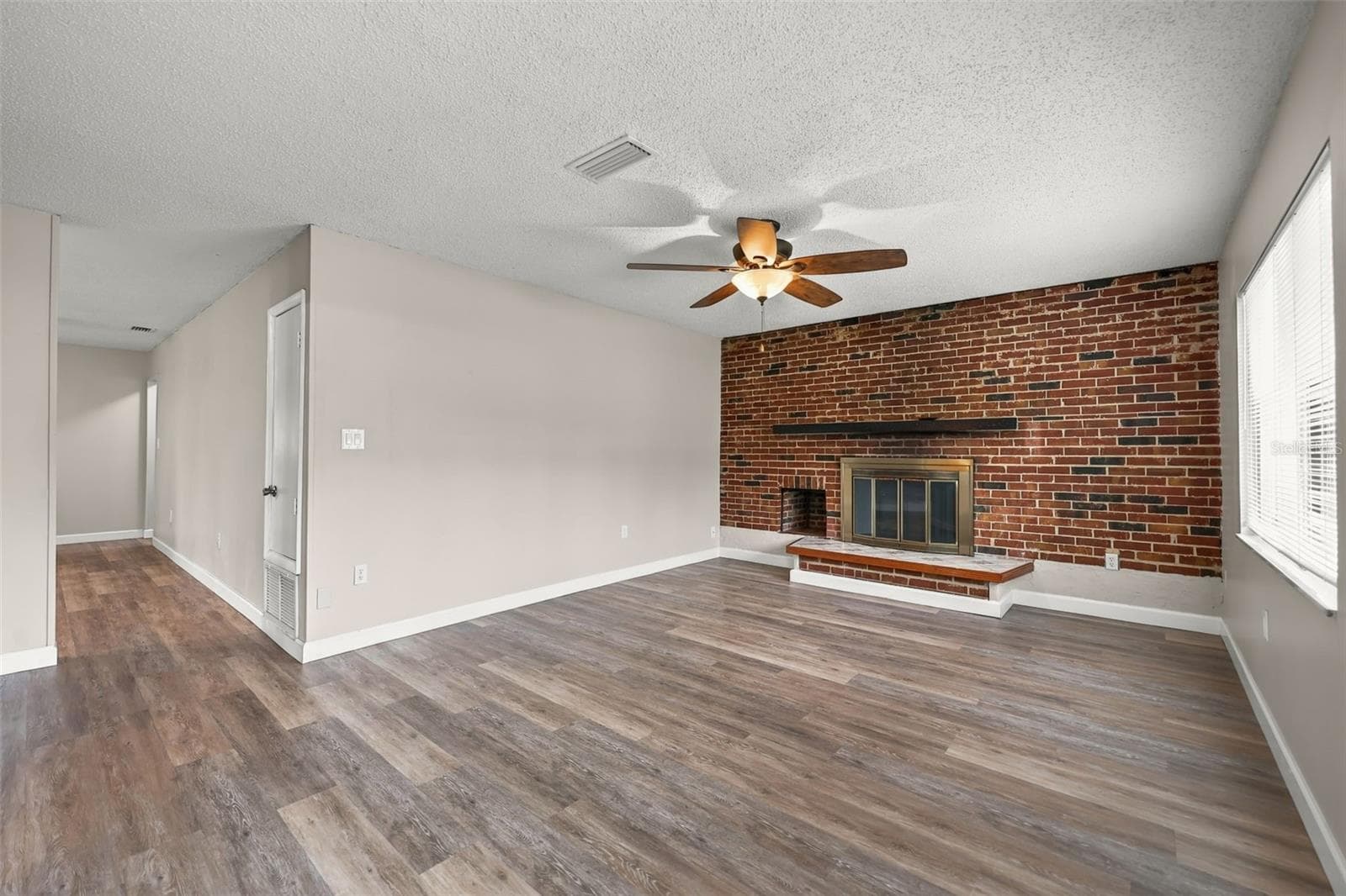Single Family Residence at 252 W PALMETTO AVE, LONGWOOD, photo 3 of 26