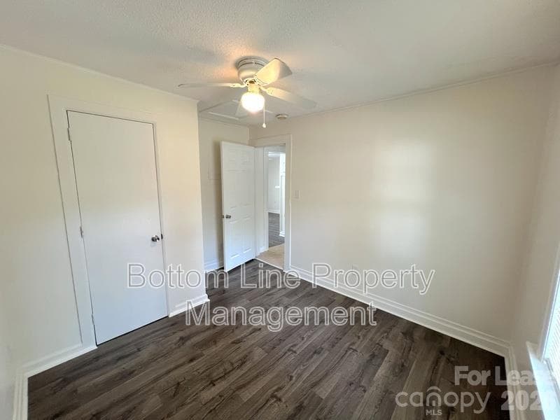 Single Family Residence at 1102 Davidson Avenue, Gastonia, photo 10 of 15