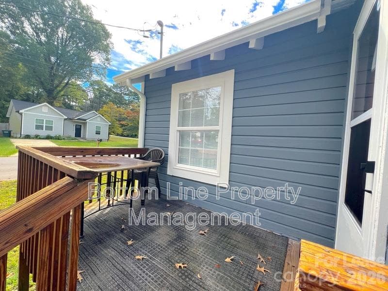 Single Family Residence at 1102 Davidson Avenue, Gastonia, photo 14 of 15