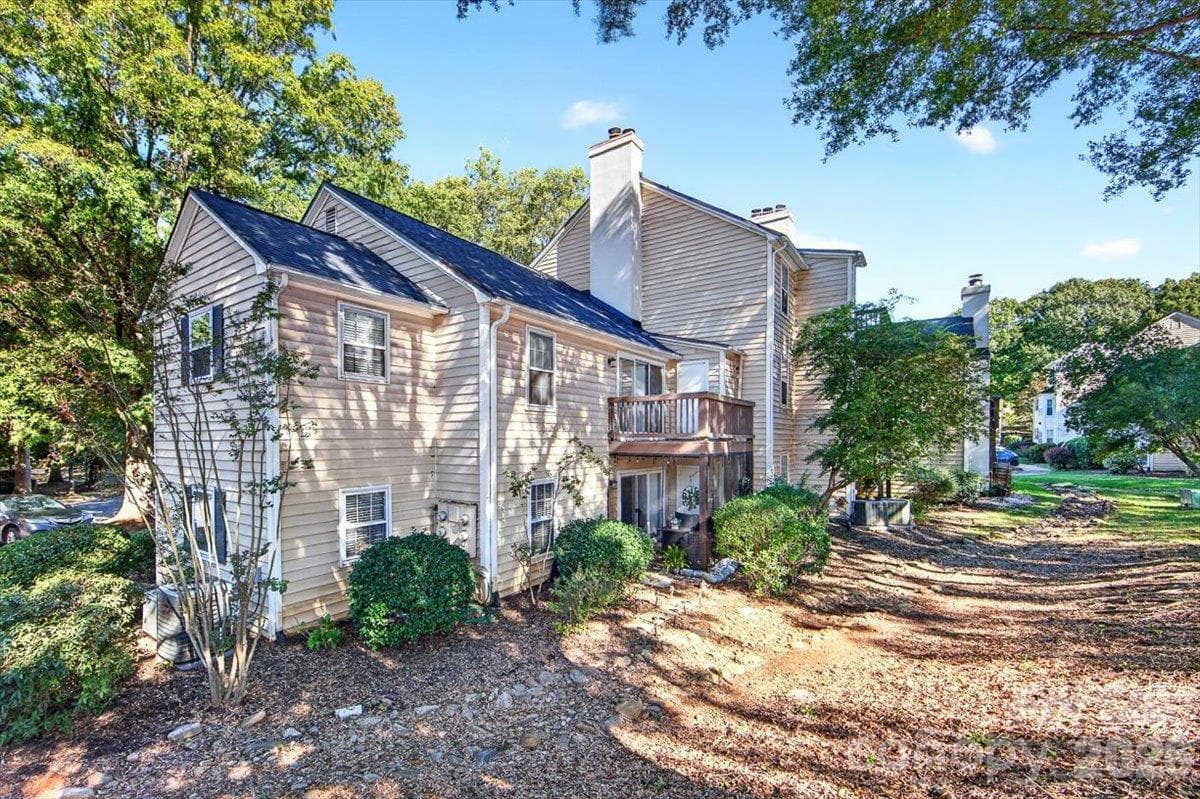 Condominium at 3200 Selwyn Farms Lane, Charlotte, photo 33 of 35