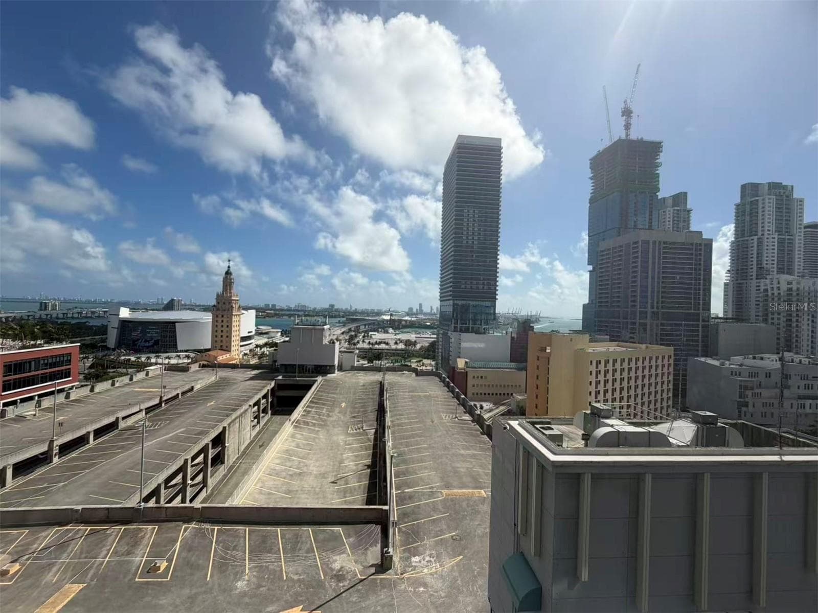 Condominium at 121 NE 5TH ST #1413, MIAMI, photo 3 of 24