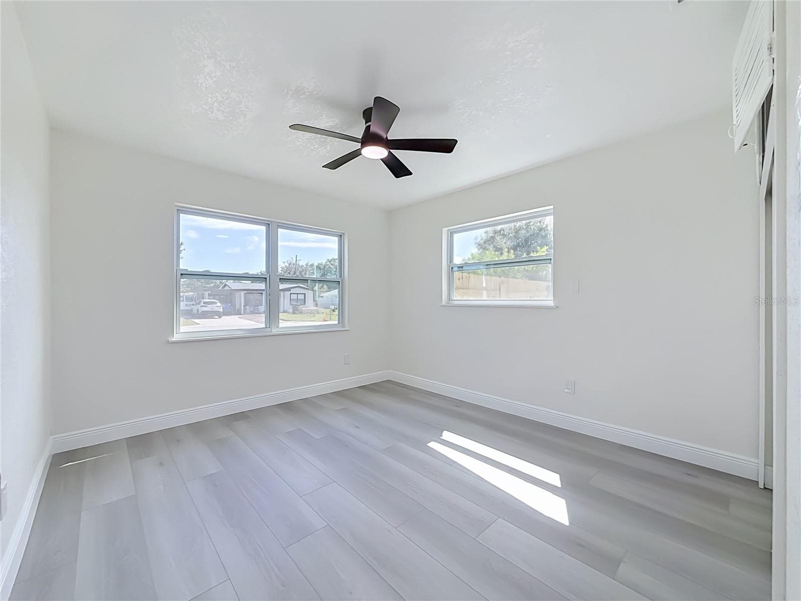 Single Family Residence at 5164 JASMINE CIR, ST PETERSBURG, photo 22 of 29