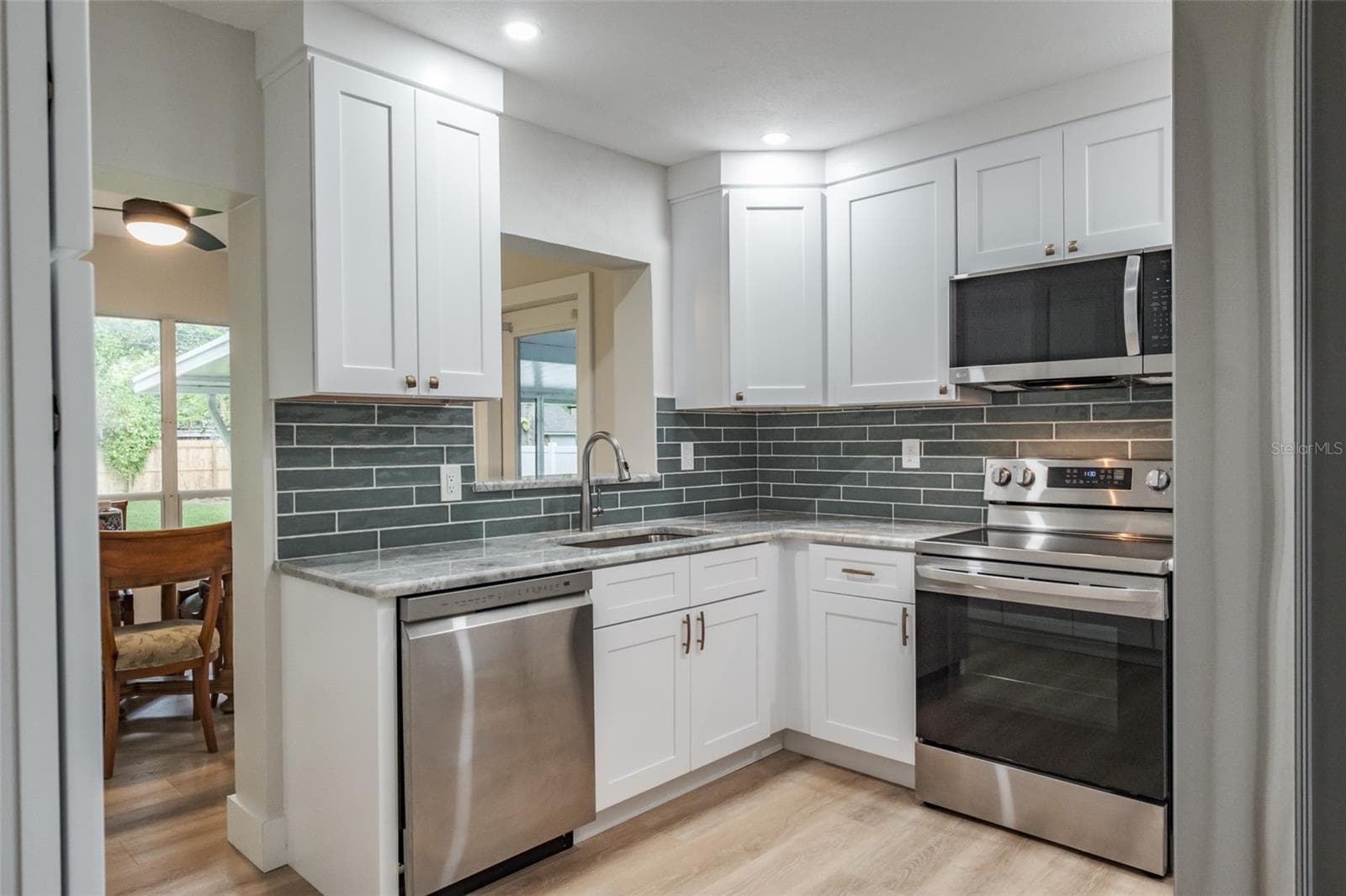 Single Family Residence at 502 N LINCOLN AVE, CLEARWATER, photo 11 of 47