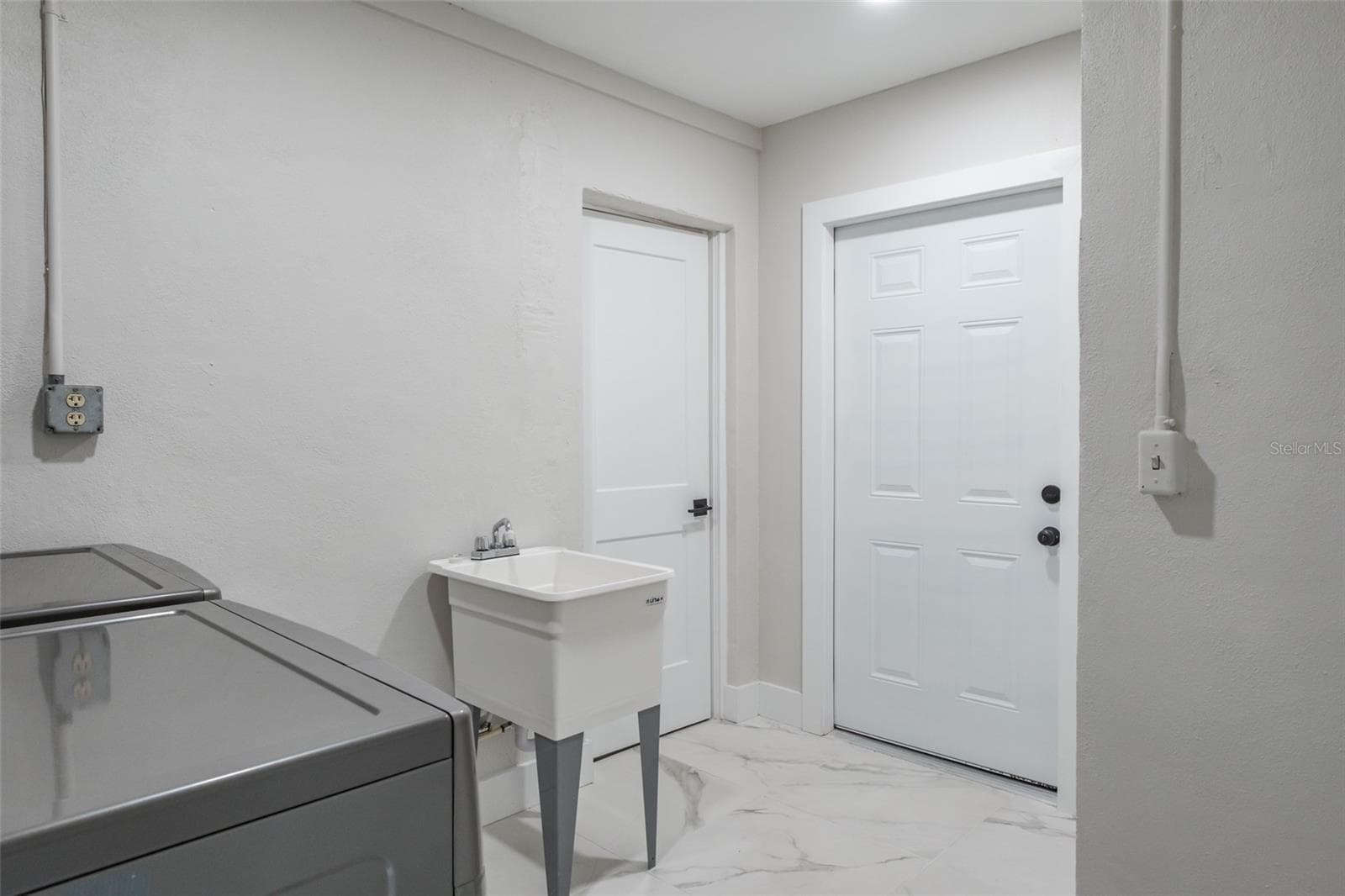 Single Family Residence at 502 N LINCOLN AVE, CLEARWATER, photo 33 of 47