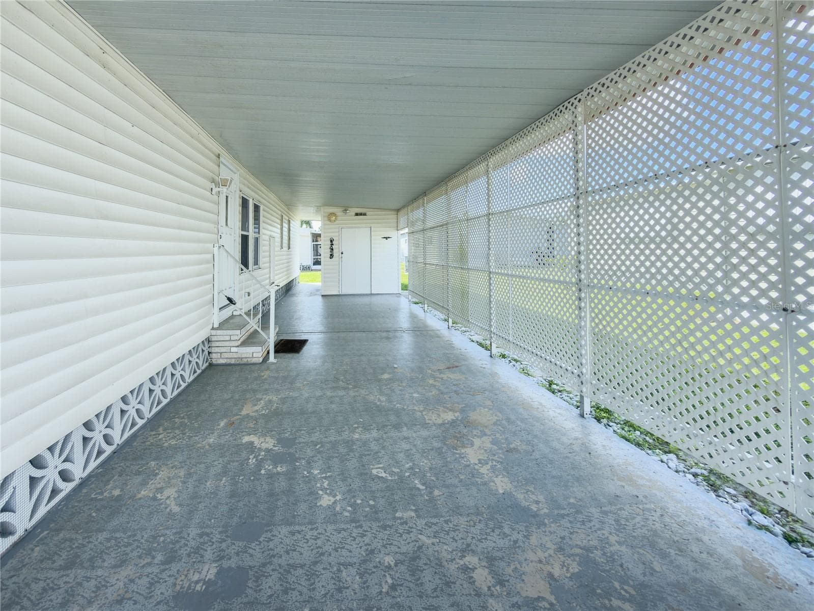 Carport - 808 53RD AVE E #234, BRADENTON