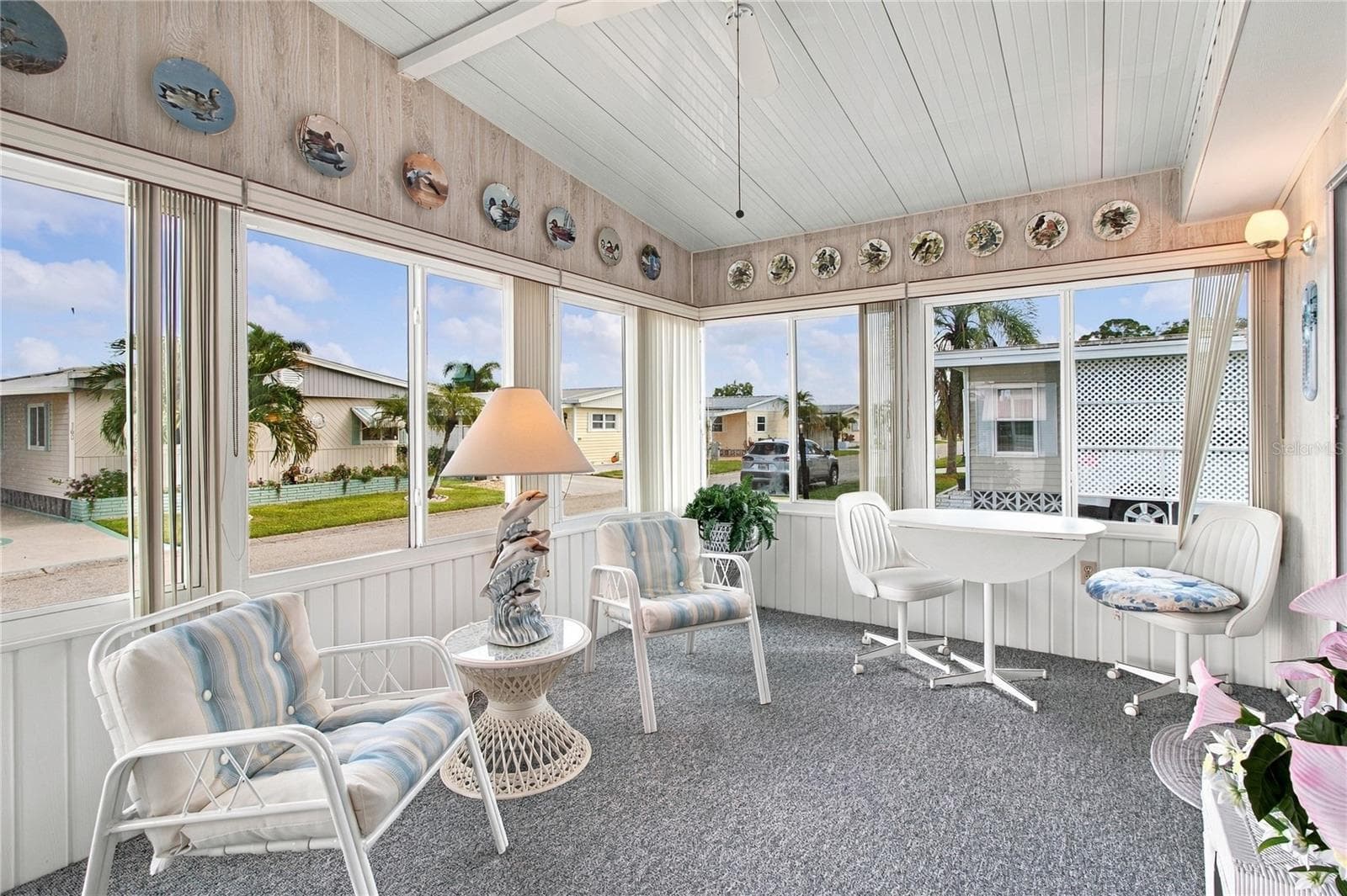 Relaxing Florida Room - 808 53RD AVE E #234, BRADENTON