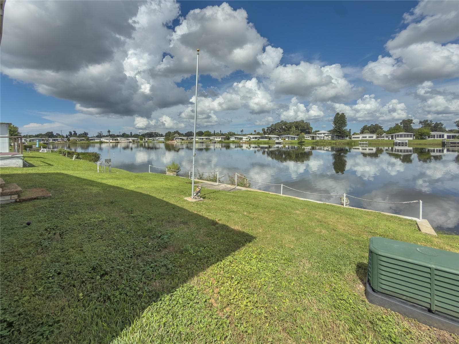 Back Yard - 808 53RD AVE E #169, BRADENTON