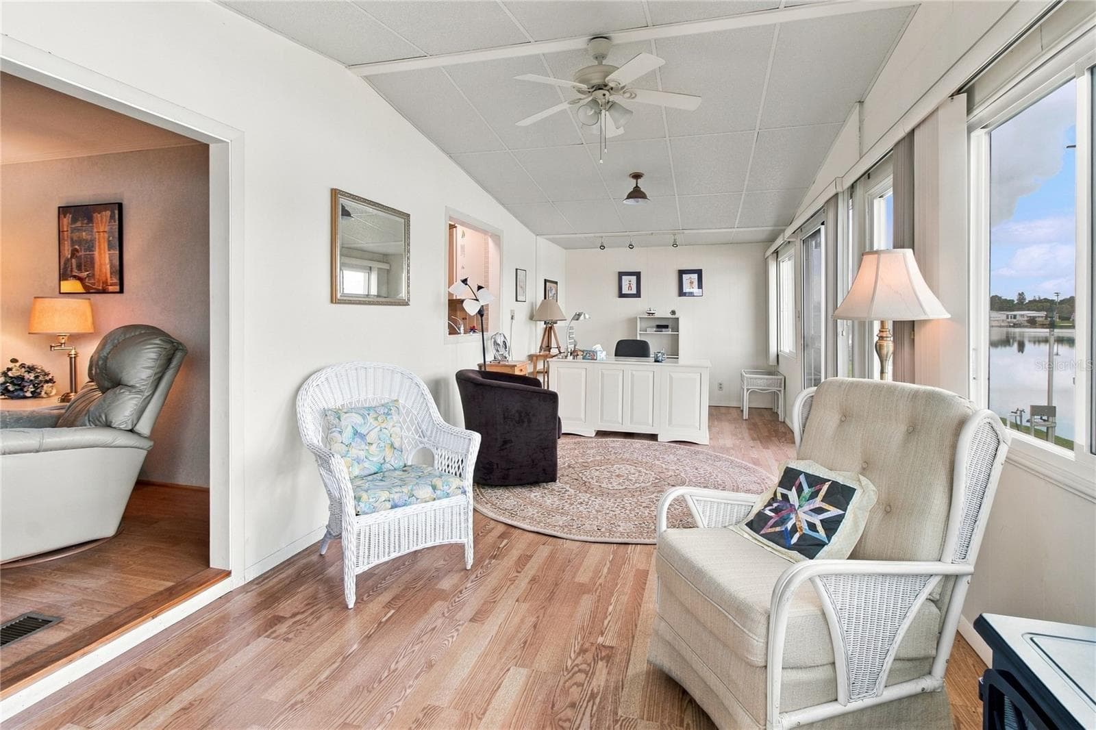 Florida Room - 808 53RD AVE E #169, BRADENTON