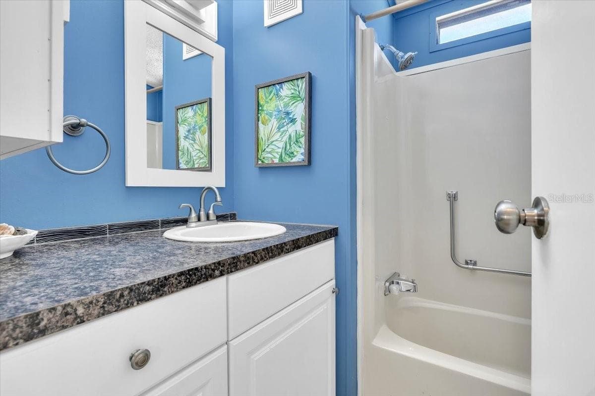 Manufactured Home at 47 N STARBOARD DR, VENICE, photo 29 of 57