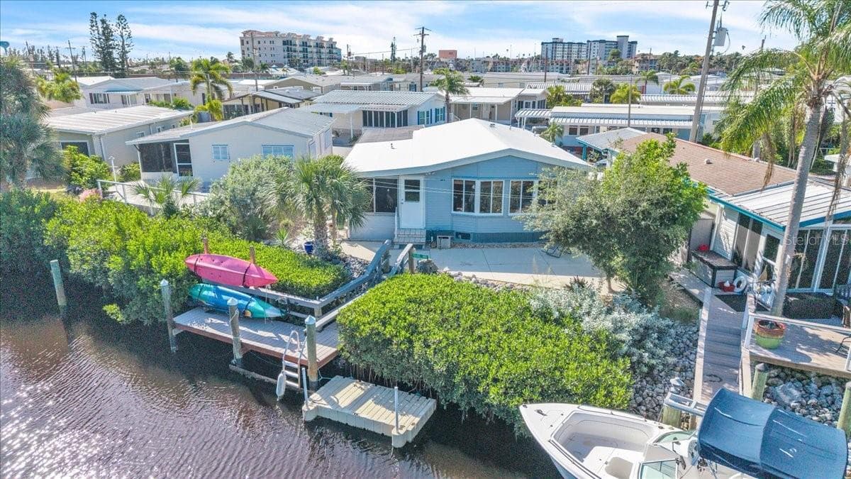 Manufactured Home at 47 N STARBOARD DR, VENICE, photo 47 of 57
