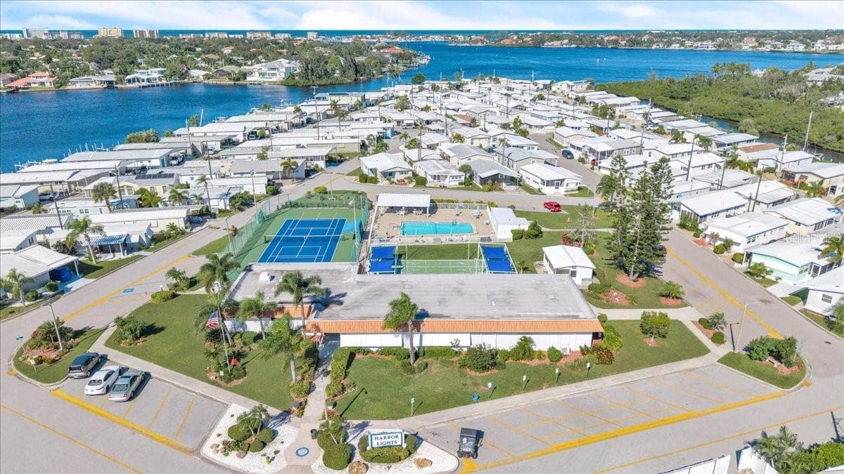 Manufactured Home at 47 N STARBOARD DR, VENICE, photo 54 of 57