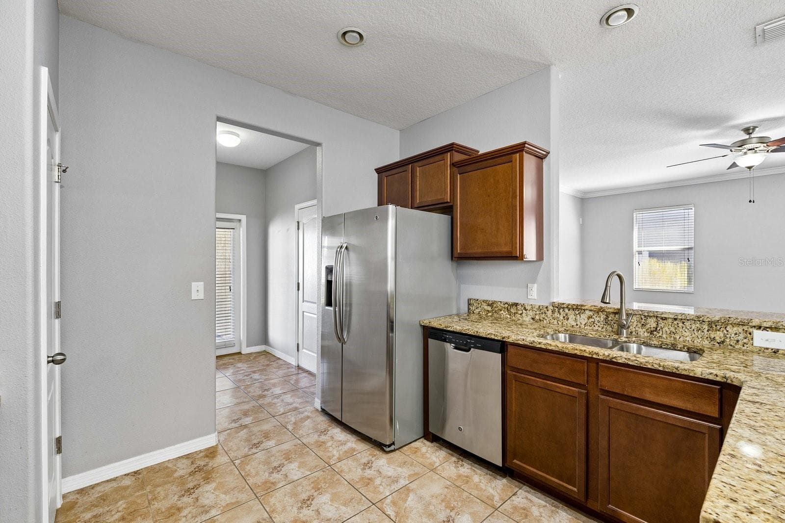 Single Family Residence at 1607 ACADIA HARBOR PL, BRANDON, photo 44 of 83