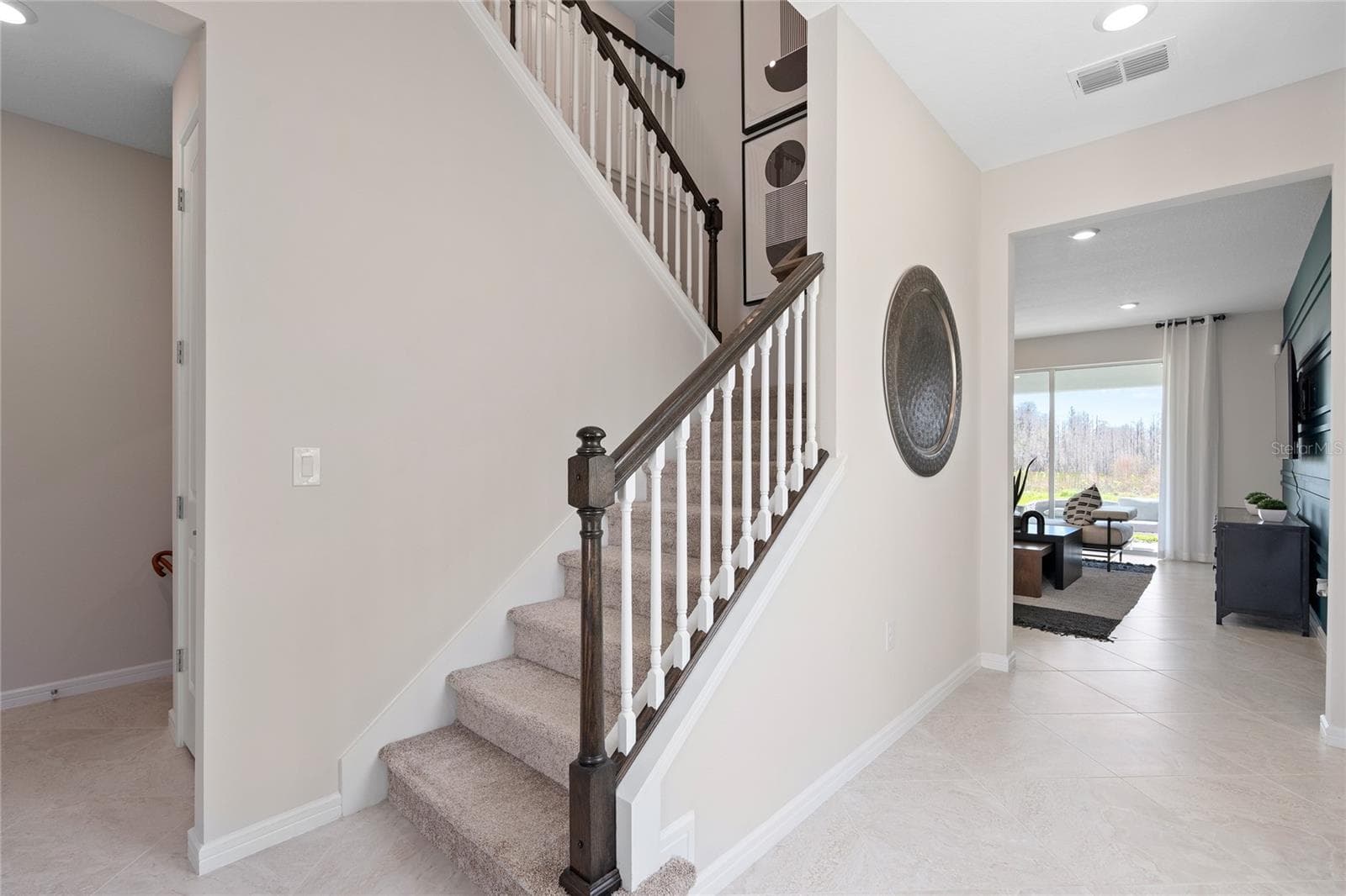 Model Home Design Only. Pictures and furnishings are for illustrative purposes only. Elevations, colors and options may vary. Furniture is for model home staging only. - 2514 SERENITY GARDEN DRIVE, KISSIMMEE