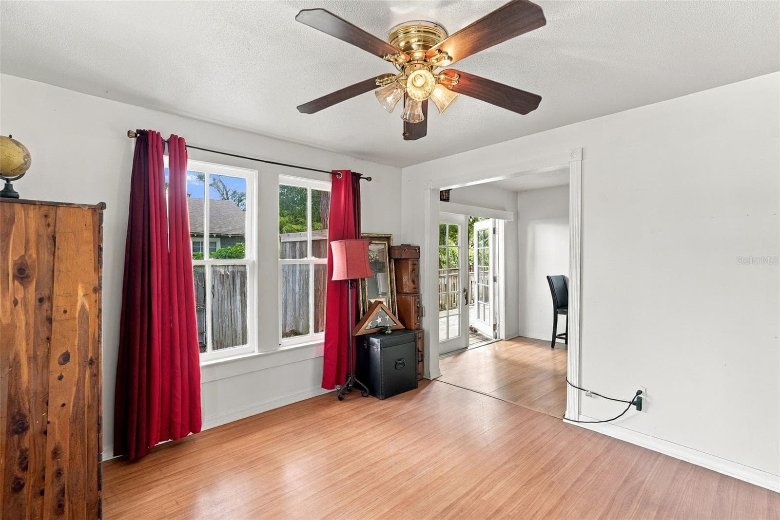 Single Family Residence at 811 E FRIERSON AVE, TAMPA, photo 6 of 27