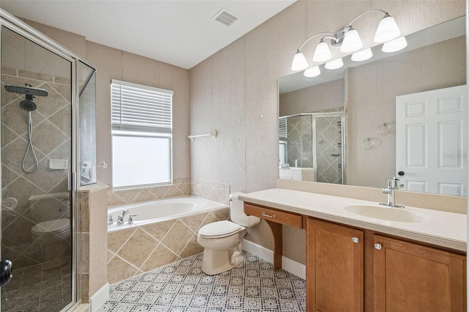 Single Family Residence at 30132 SANDBUNKER LN, SORRENTO, photo 23 of 51