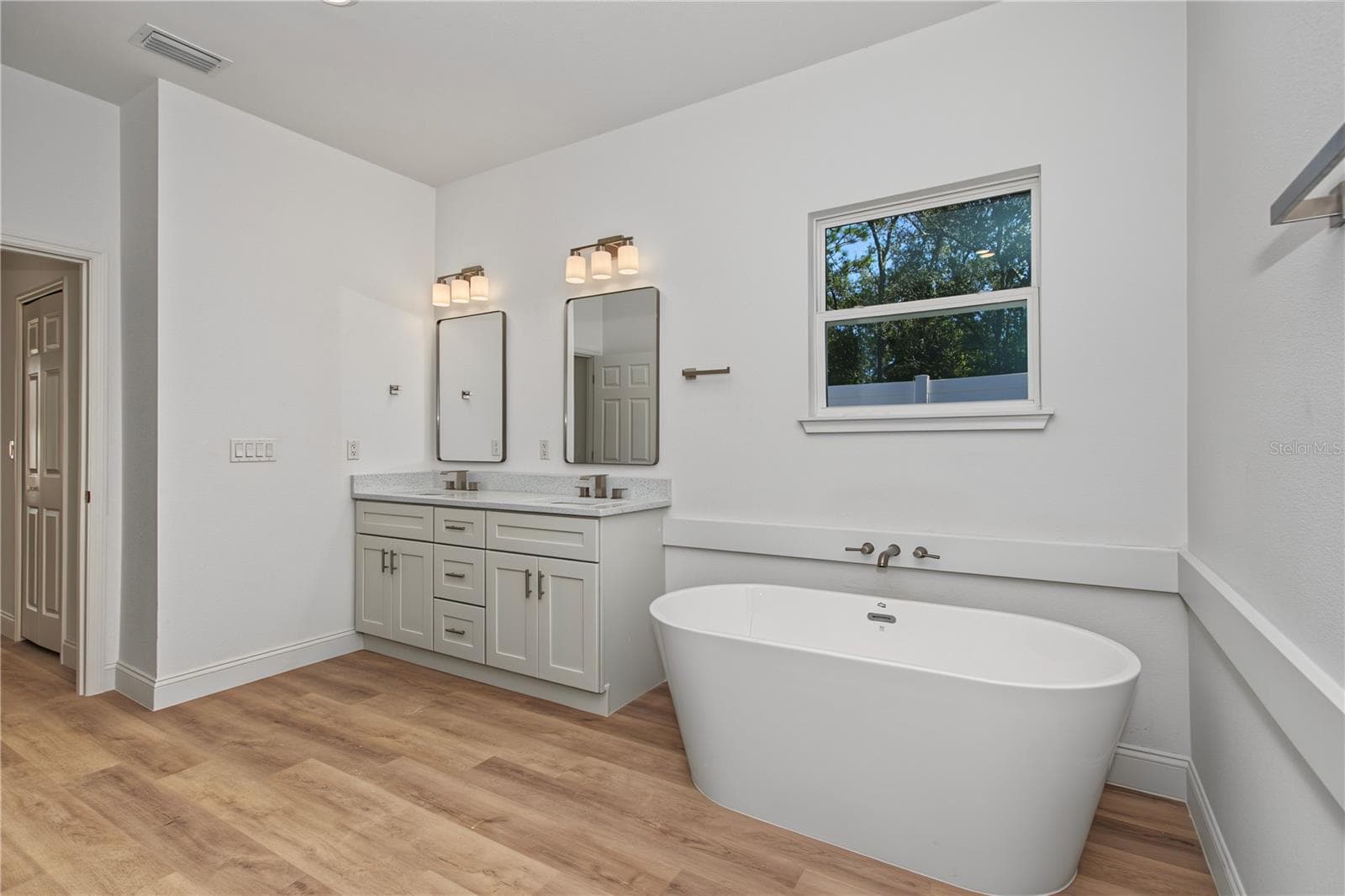 Single Family Residence at 9714 N CALLA LILY DR, CITRUS SPRINGS, photo 3 of 33