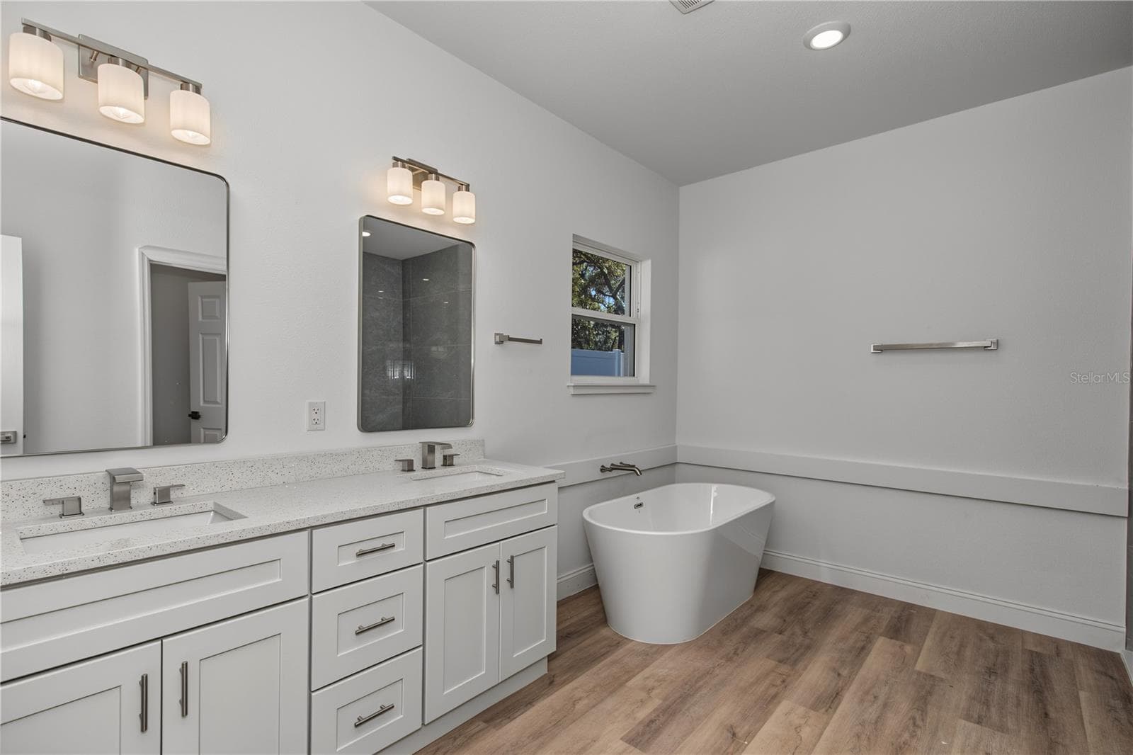 Single Family Residence at 9714 N CALLA LILY DR, CITRUS SPRINGS, photo 11 of 33