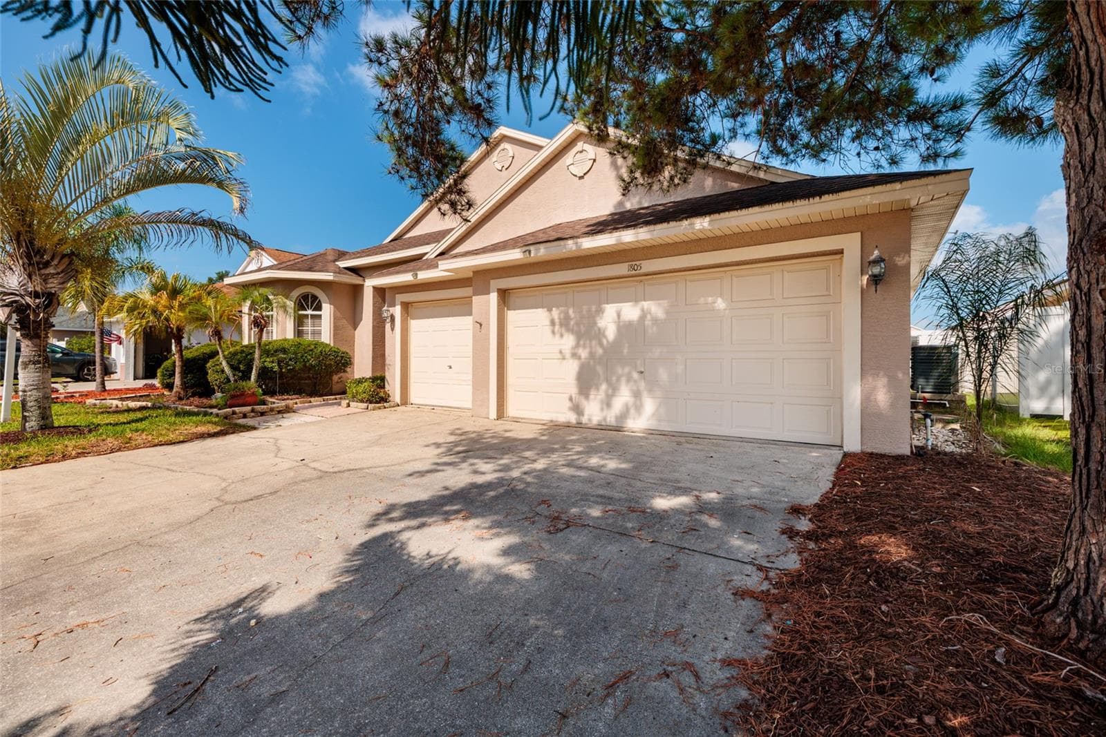 Single Family Residence at 1805 WOOD BEND ST, TARPON SPRINGS, photo 4 of 26