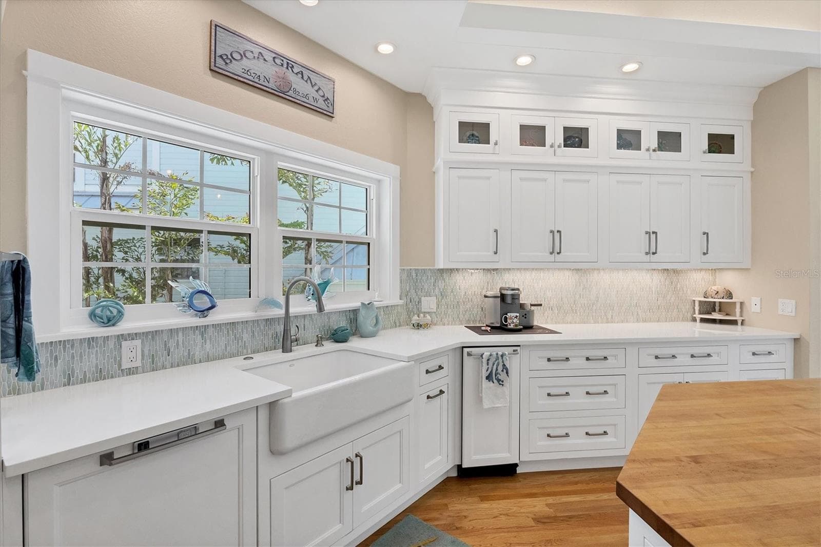 Single Family Residence at 158 CARRICK BEND LN, BOCA GRANDE, photo 8 of 67