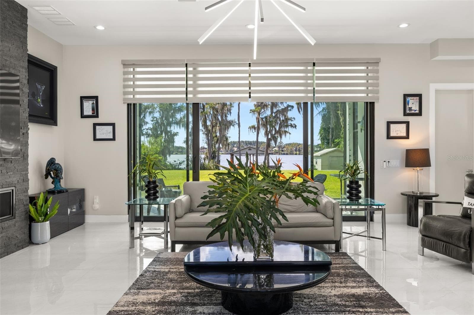Custom blinds throughout the home - 12620 S LAKE SAWYER LN, WINDERMERE