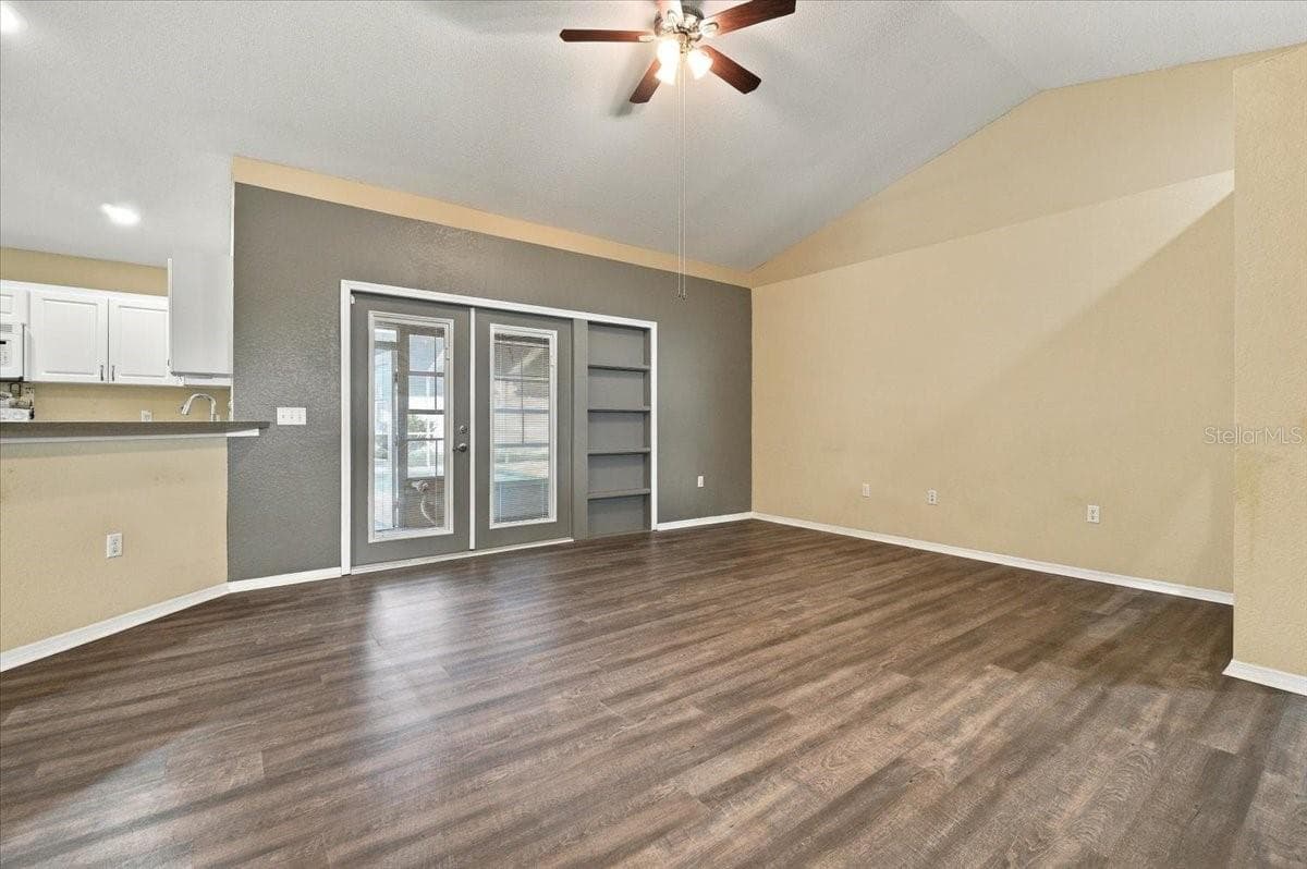 Single Family Residence at 593 TERRANOVA CIR, WINTER HAVEN, photo 6 of 70