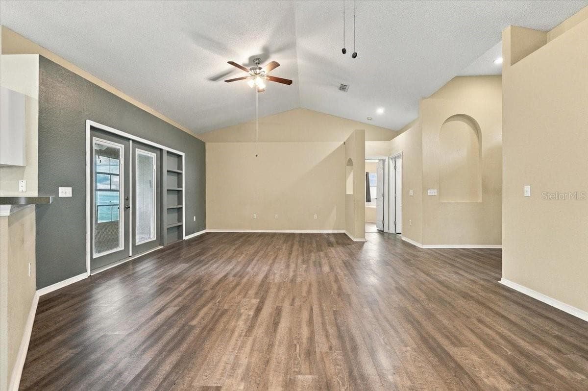 Single Family Residence at 593 TERRANOVA CIR, WINTER HAVEN, photo 7 of 70