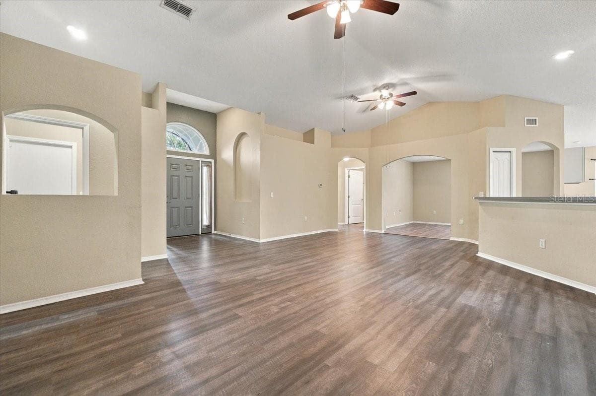 Single Family Residence at 593 TERRANOVA CIR, WINTER HAVEN, photo 9 of 70