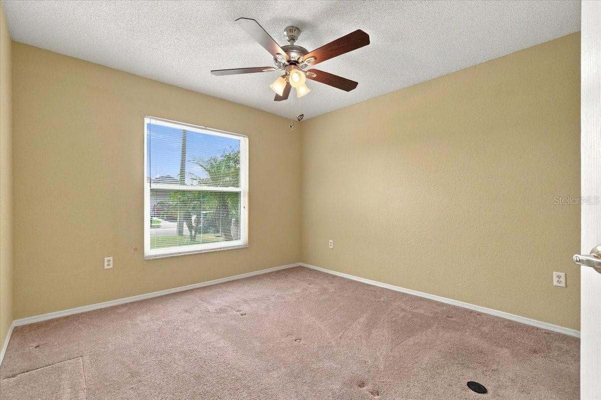 Single Family Residence at 593 TERRANOVA CIR, WINTER HAVEN, photo 33 of 70