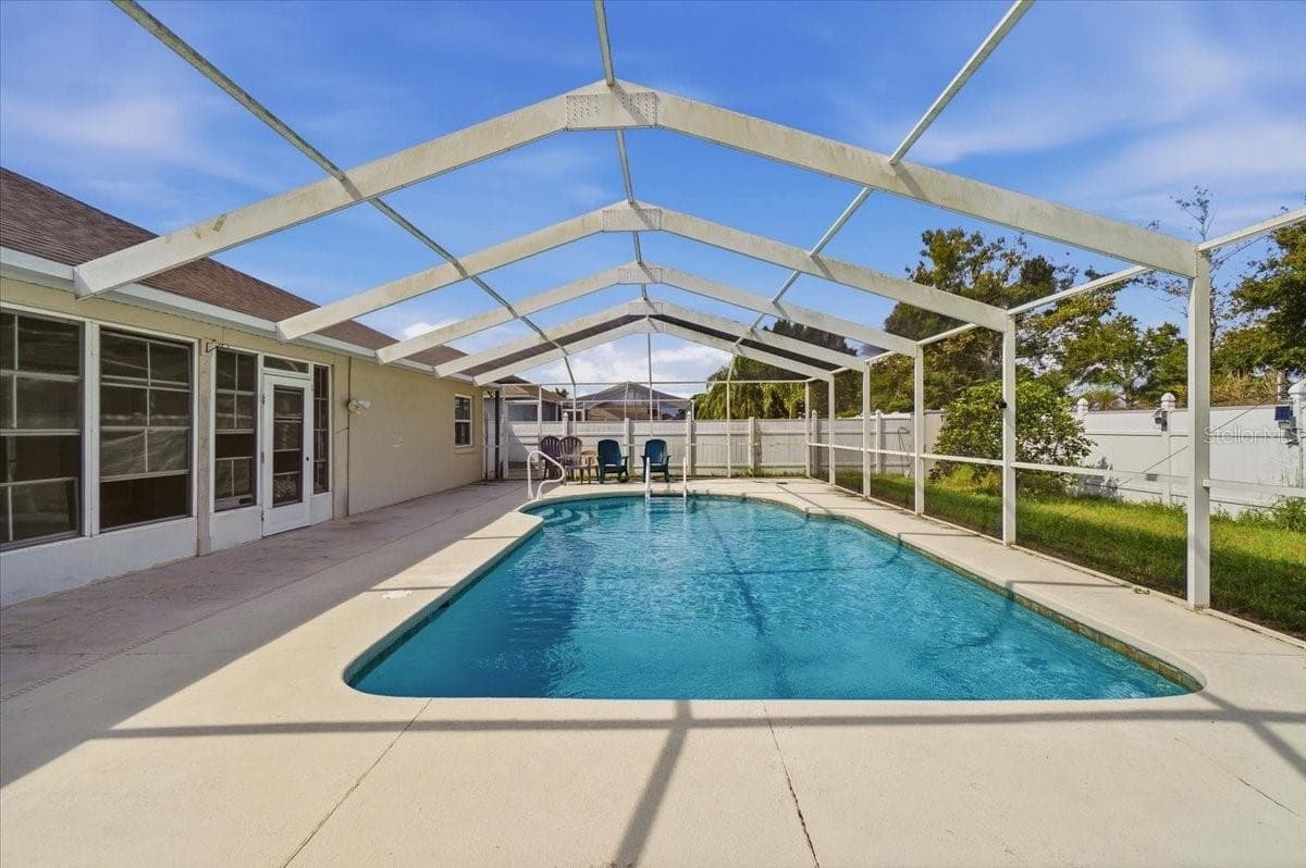 Single Family Residence at 593 TERRANOVA CIR, WINTER HAVEN, photo 50 of 70