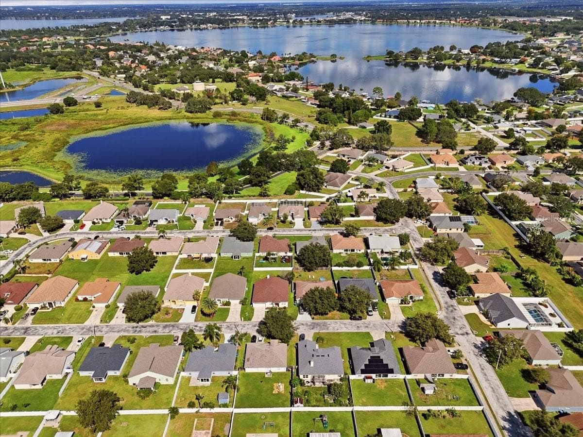 Single Family Residence at 593 TERRANOVA CIR, WINTER HAVEN, photo 63 of 70