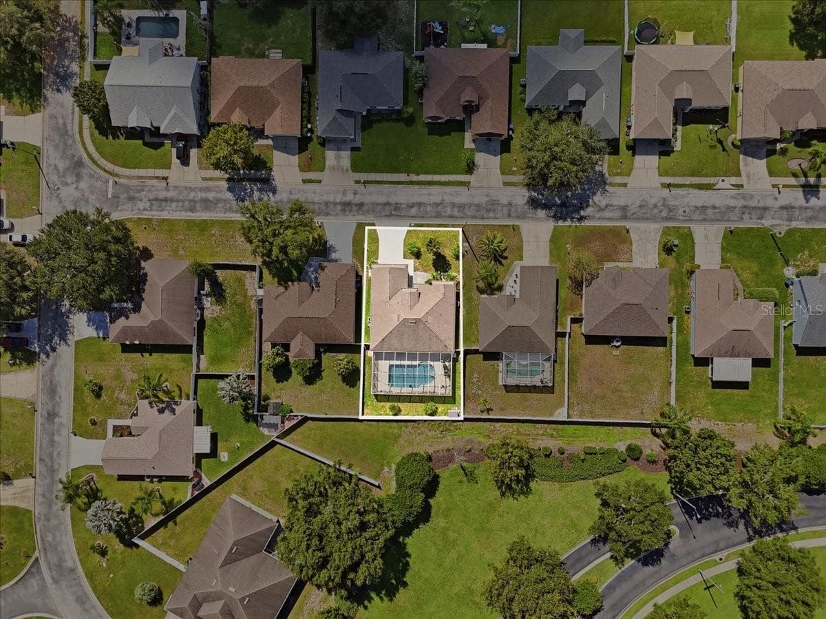 Single Family Residence at 593 TERRANOVA CIR, WINTER HAVEN, photo 68 of 70