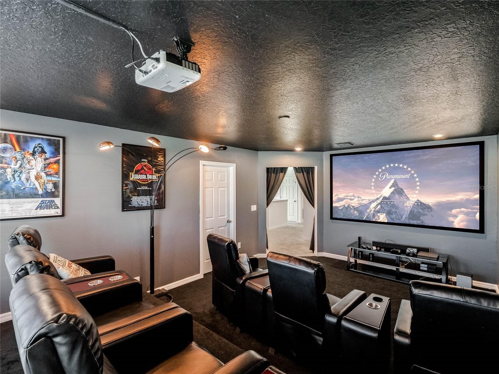 movie room - 8951 HILTON RIDGE AVE, KISSIMMEE