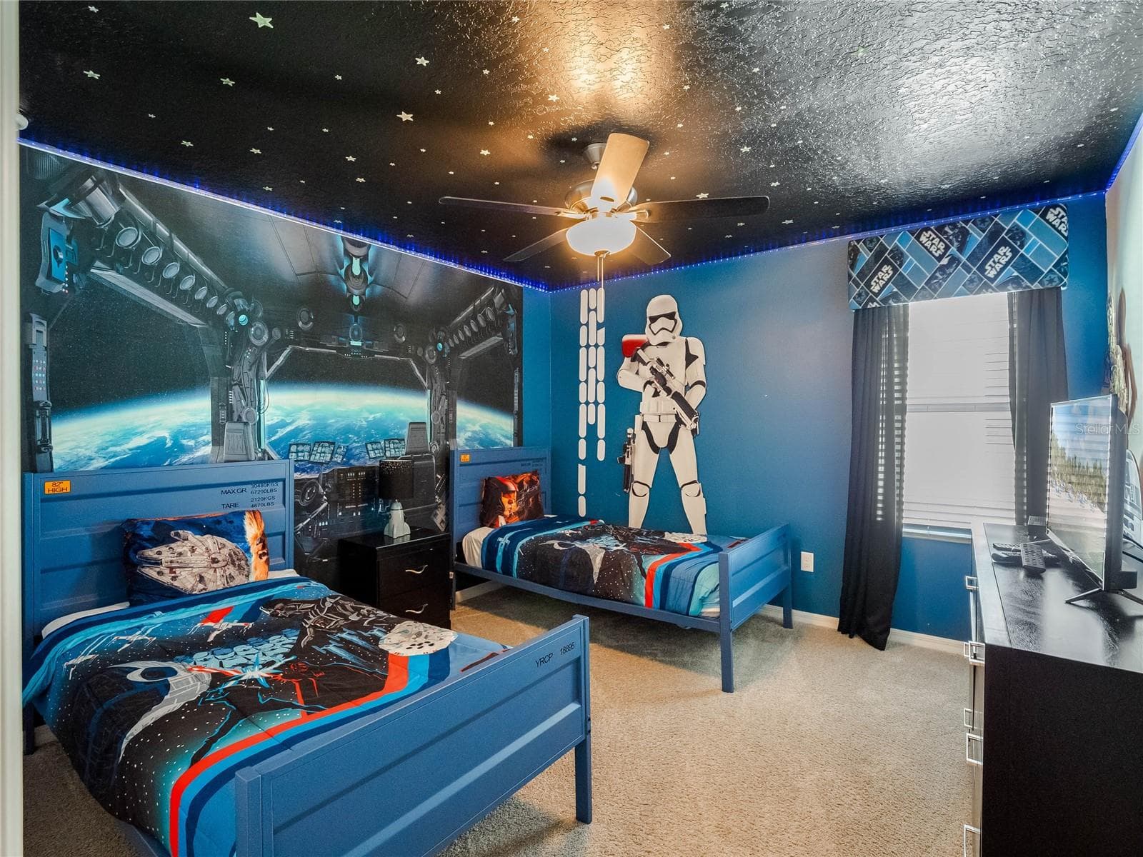 star war room - 8951 HILTON RIDGE AVE, KISSIMMEE