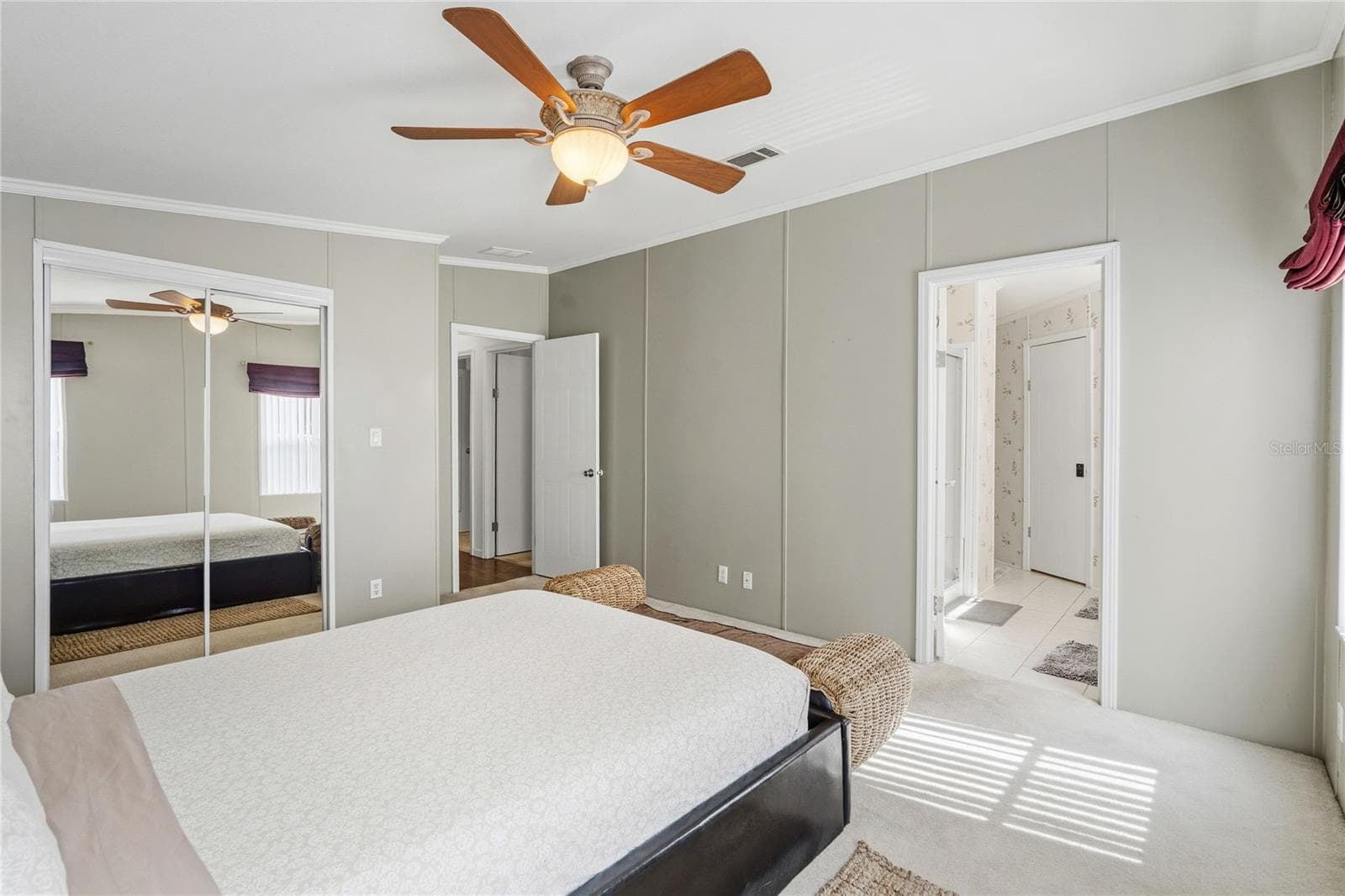 Manufactured Home at 6331 THEODAN ST, WEEKI WACHEE, photo 28 of 64