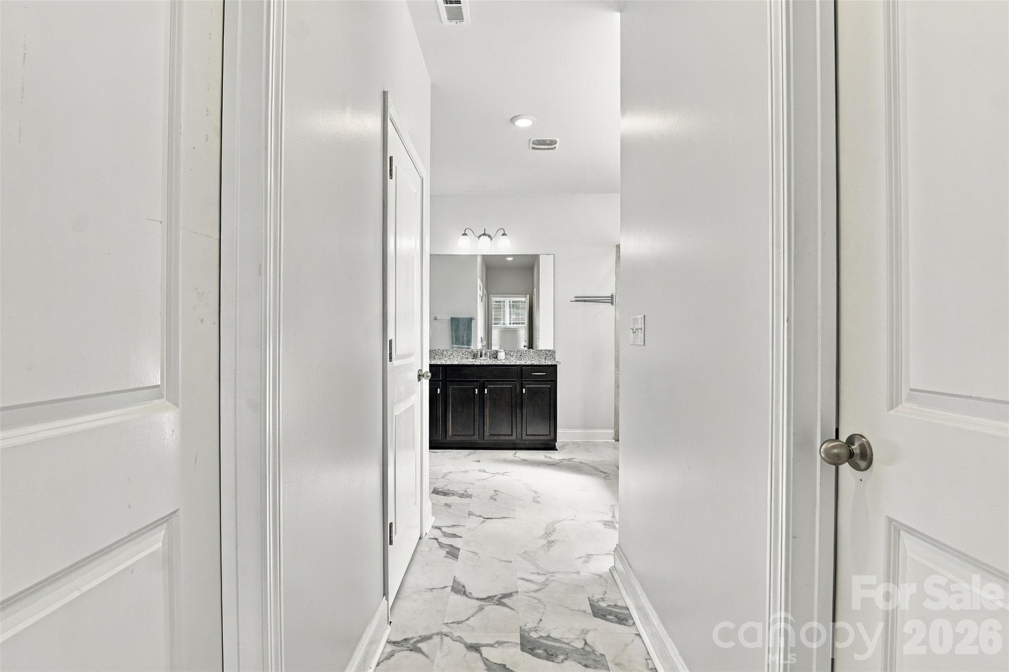 Single Family Residence at 1039 Bonum Road, Lake Wylie, photo 21 of 47