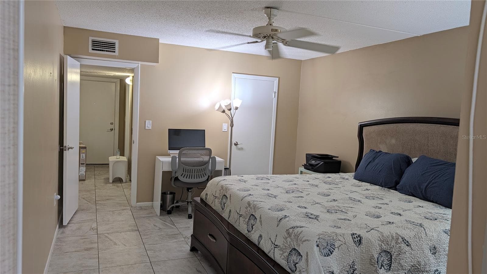 Condominium at 9940 47TH AVE N #206, ST PETERSBURG, photo 13 of 42