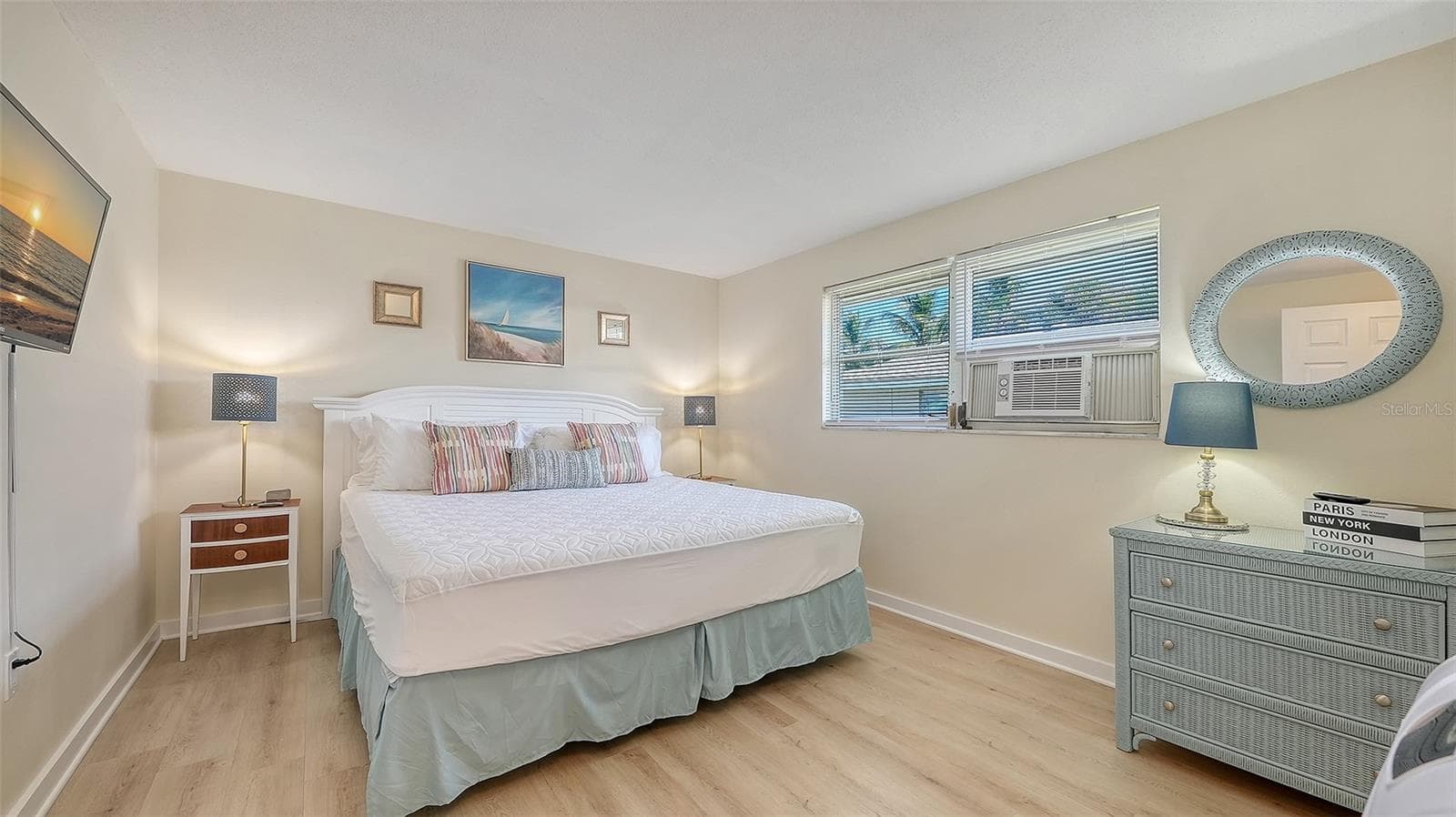 Duplex at 210 66TH ST, HOLMES BEACH, photo 16 of 76